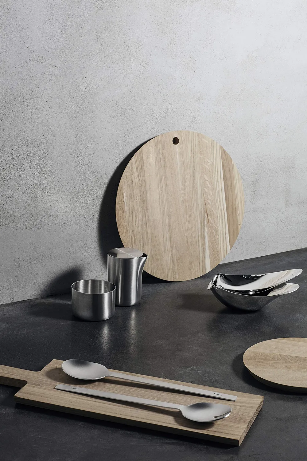 Blomus Basic lattiera acciaio grande con coperchio
