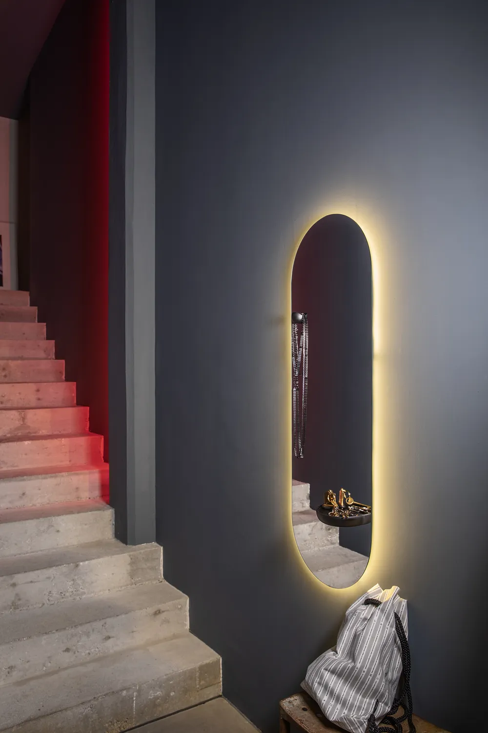 Geelli Rivedo specchio tondo ovale con led