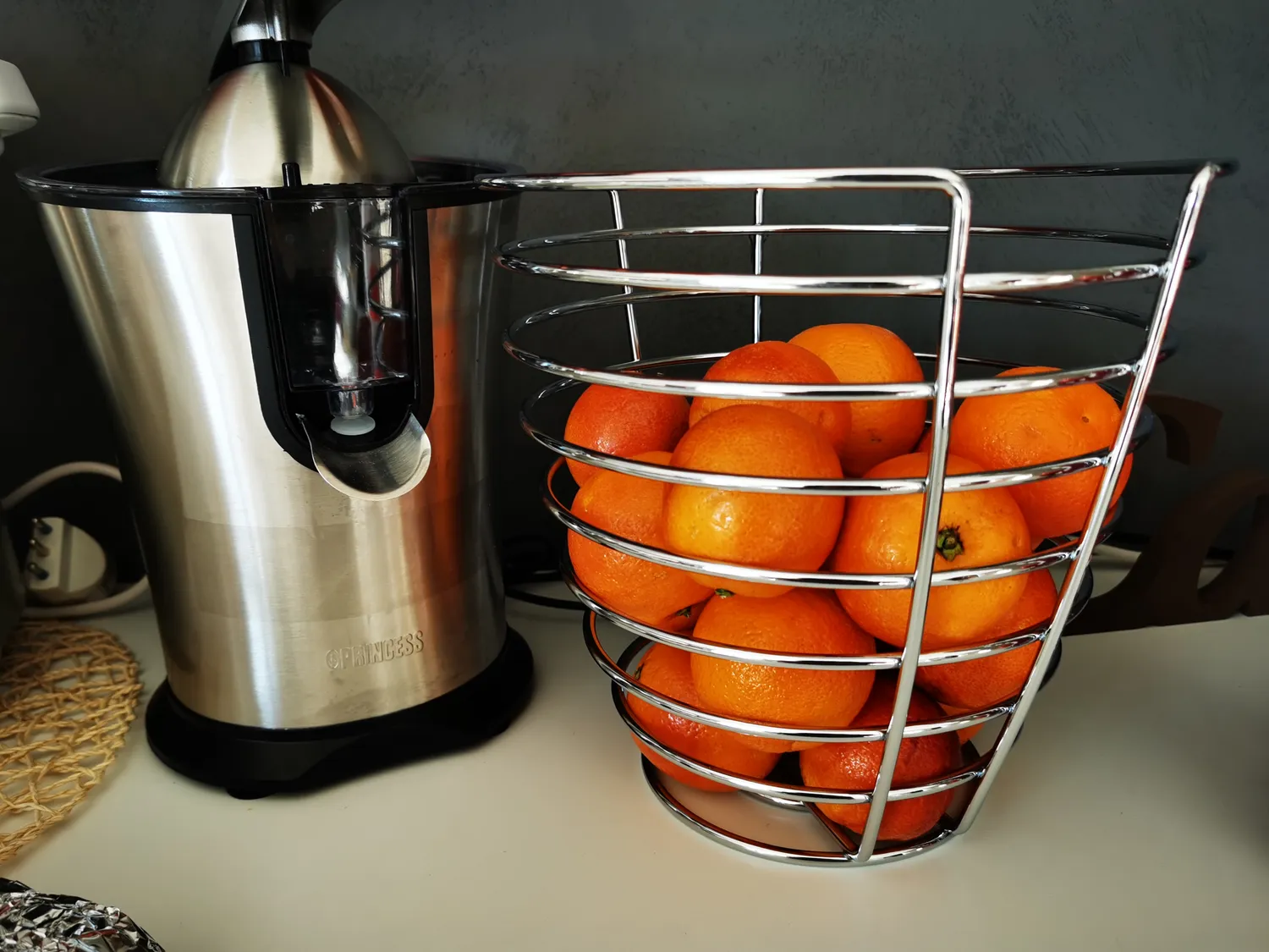 Blomus Fili 68480 cestino acciaio tondo H 24 cm