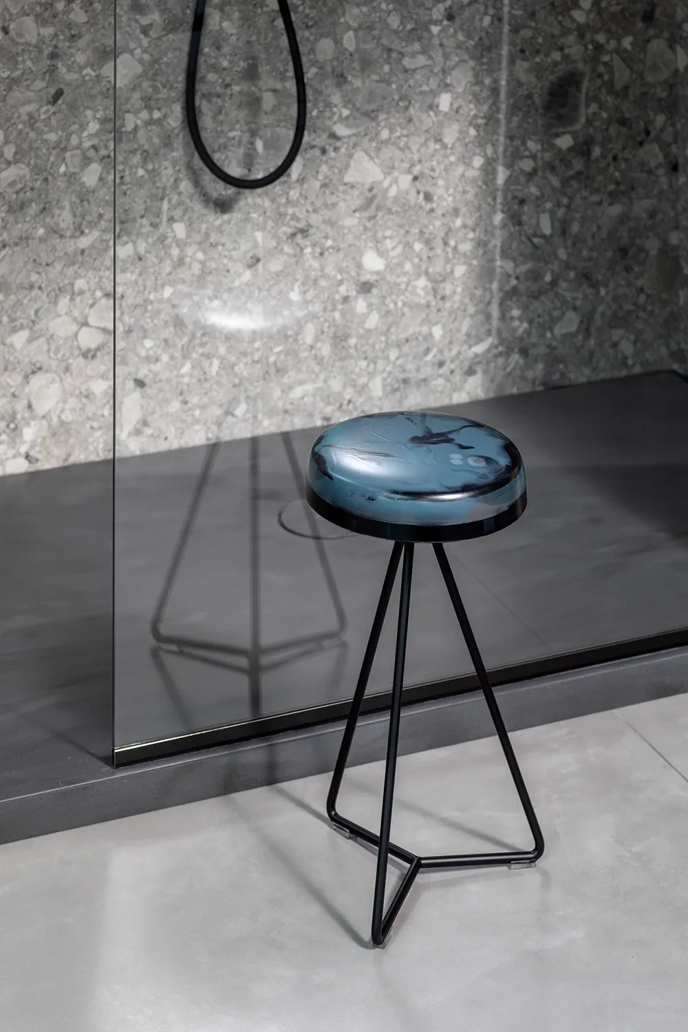 Geelli Orbita sgabello in gel pezzo unico