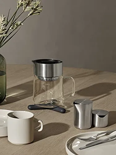 Blomus Basic lattiera acciaio inox piccola con coperchio