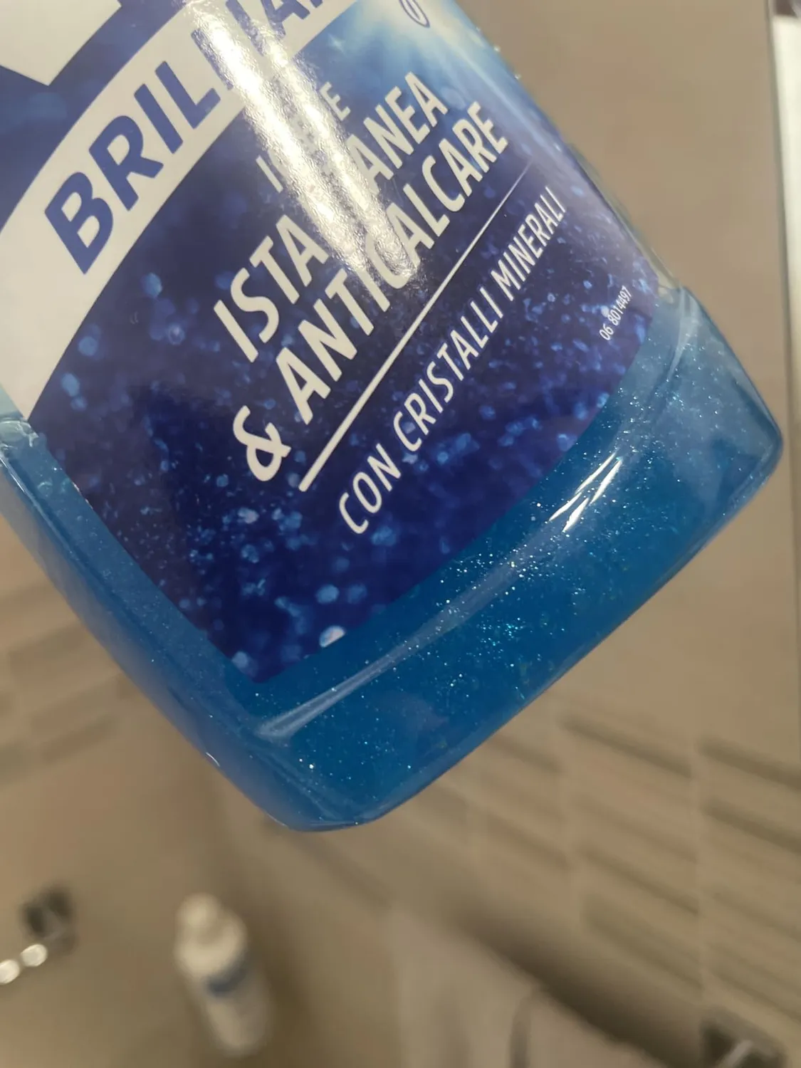 Wc Net Brilliant Gel Salty Breeze detergente wc 700 ml