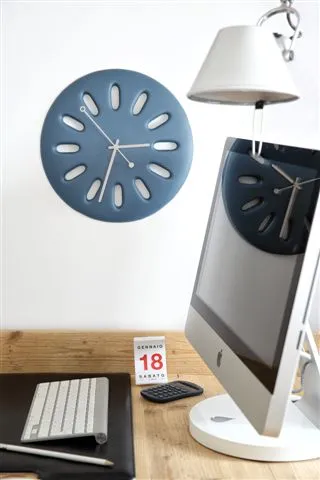 Geelli Intempo orologio da parete in gel senza chiodi