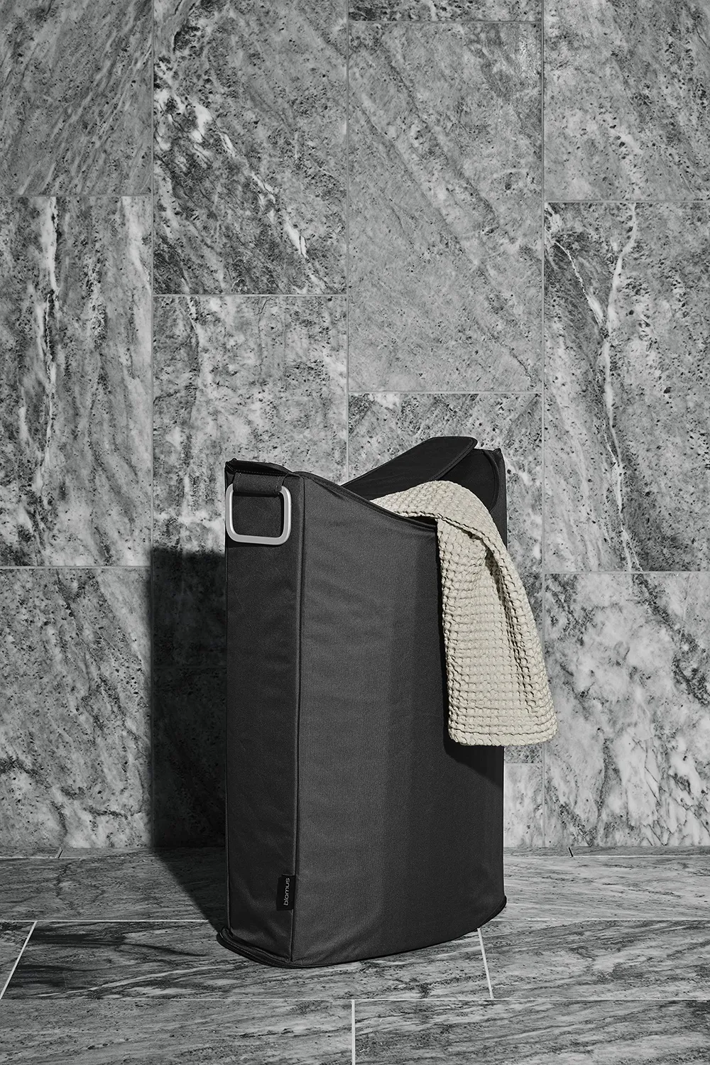 Blomus Frisco Portabiancheria Grigio Alluminio 42x66 cm
