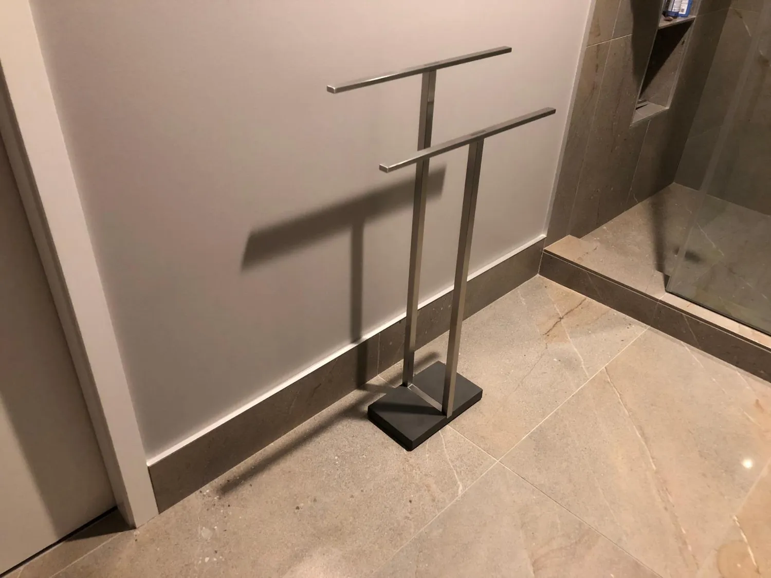 Blomus Menoto 68664 portasciugamani inox grigio